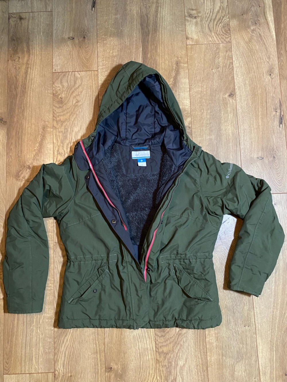 Columbia Olive Green Hooded Jacket women’s med .
